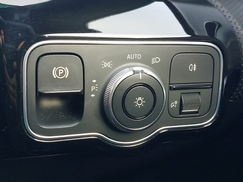 Used Mercedes-Benz CLA 2020 for sale - 77975036: Photo 14