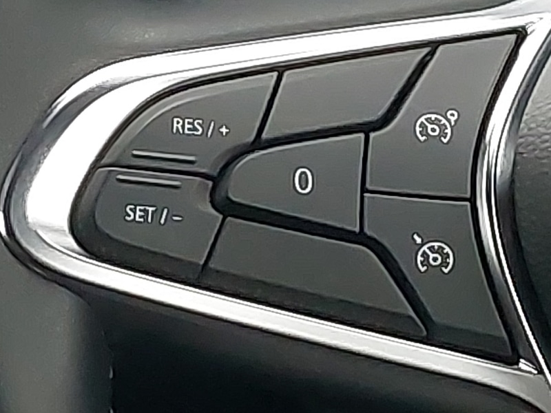 Used Renault Captur 2023 for sale - 77847310: Photo 10