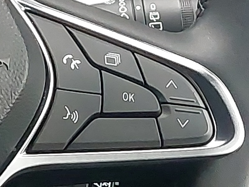 Used Renault Captur 2023 for sale - 77847310: Photo 11