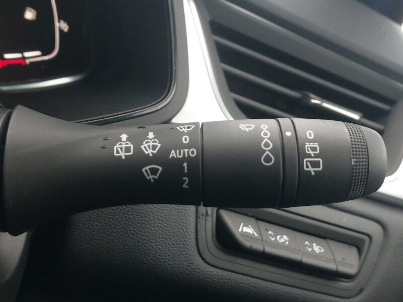 Used Renault Captur 2023 for sale - 77847310: Photo 13