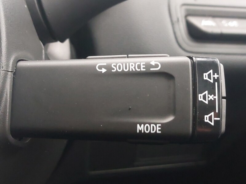 Used Renault Captur 2023 for sale - 77847310: Photo 14