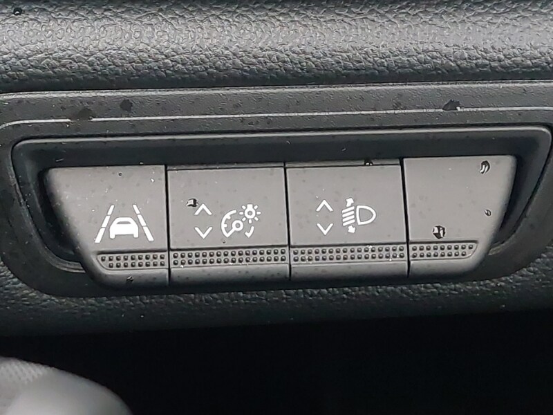 Used Renault Captur 2023 for sale - 77847310: Photo 16