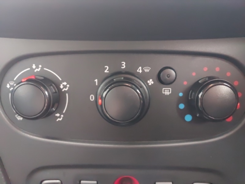 Used Dacia Sandero 2016 for sale - 77977572: Photo 14