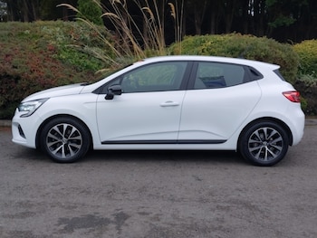 Used Renault Clio 2022 for sale - 76269114: Photo 4