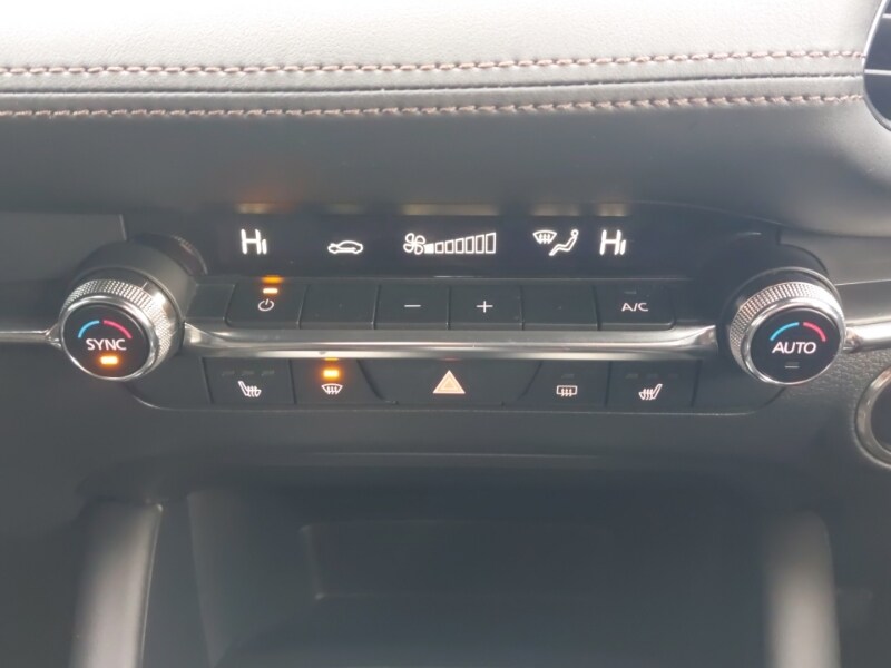 Used Mazda Mazda3 2023 for sale - 77644952: Photo 17