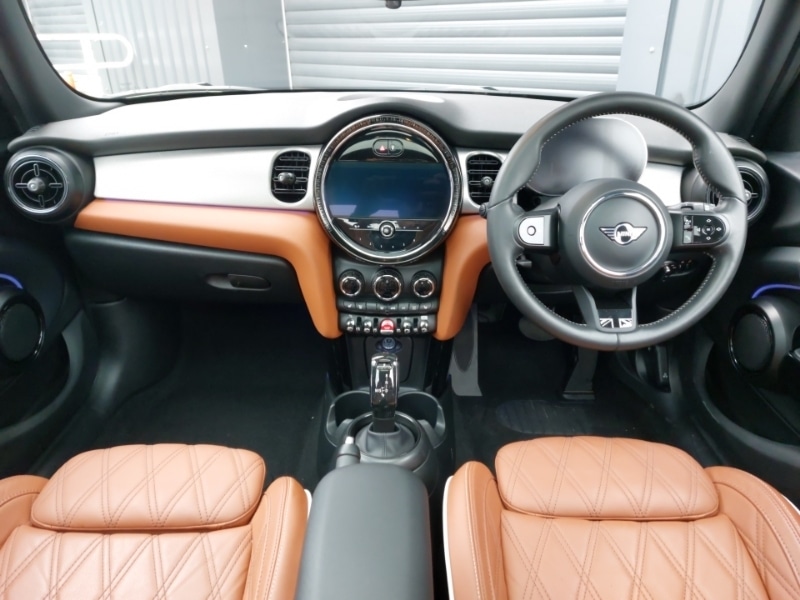 Used MINI Hatch 2024 for sale - 77379765: Photo 2