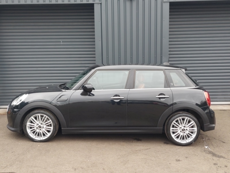 Used MINI Hatch 2024 for sale - 77379765: Photo 4