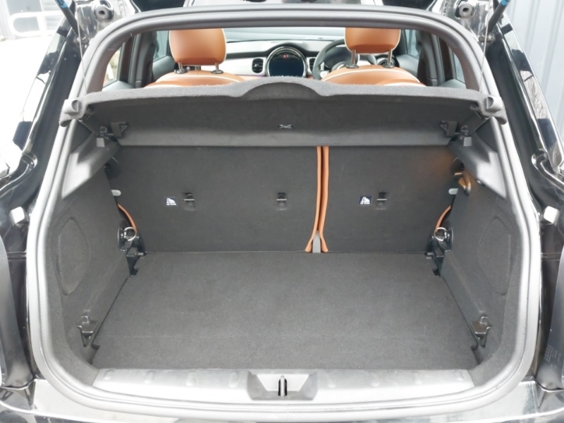 Used MINI Hatch 2024 for sale - 77379765: Photo 8