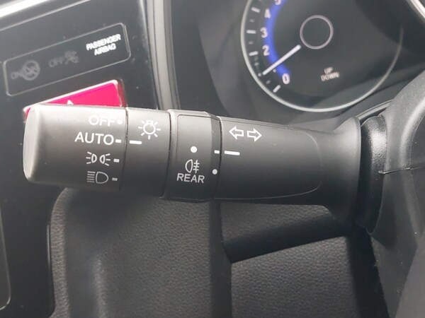 Used Honda Jazz 2016 for sale - 76233537: Photo 14