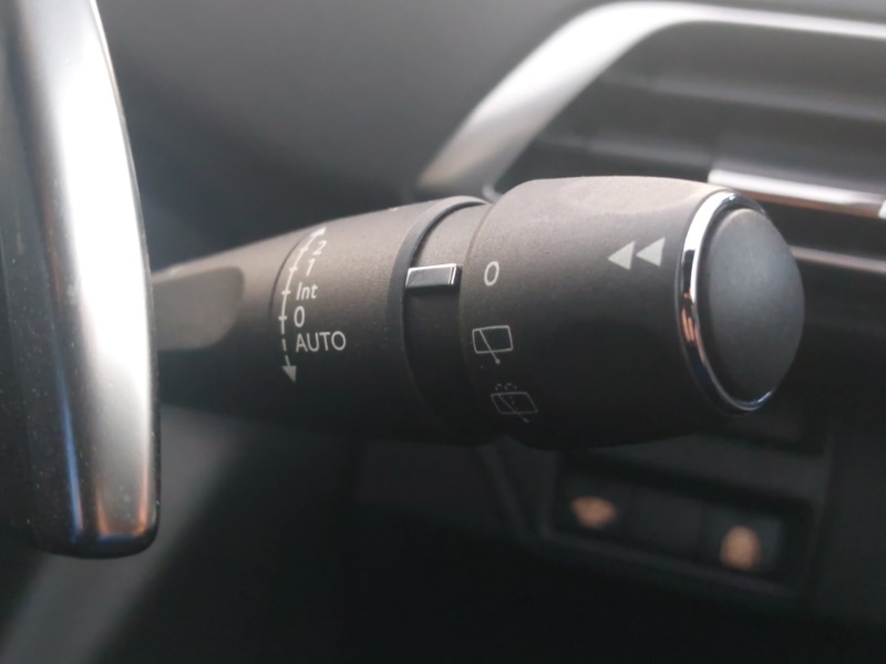 Used Peugeot 3008 2018 for sale - 77100461: Photo 13