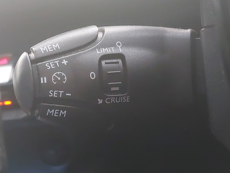 Used Peugeot 3008 2018 for sale - 77100461: Photo 14