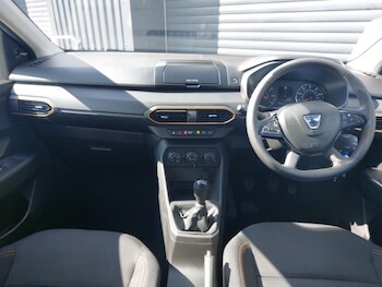 Used Dacia Sandero Stepway 2022 for sale - 78312648: Photo