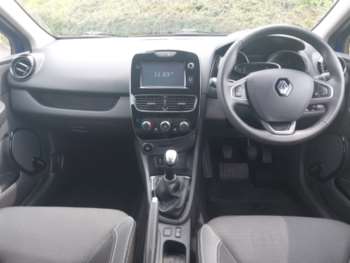 Used Renault Clio 2017 for sale - 74940678: Photo