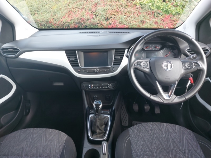 Used Vauxhall Crossland X 2020 for sale - 76052282: Photo 2