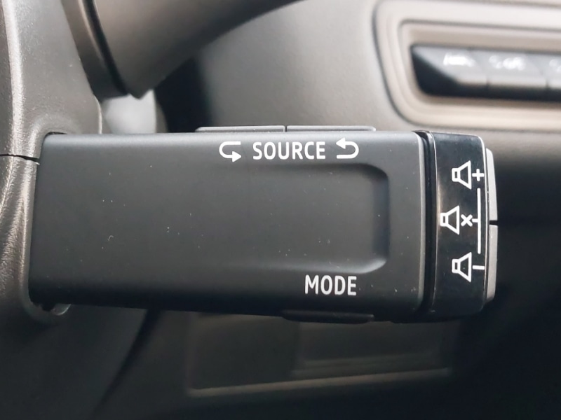 Used Renault Captur 2024 for sale - 77358020: Photo 16