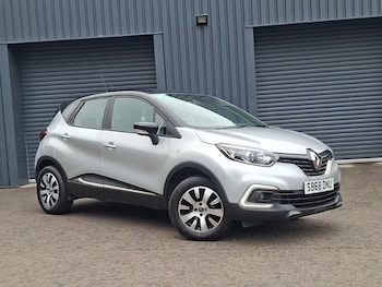 Used Renault Captur 2018 for sale - 79332783: Photo