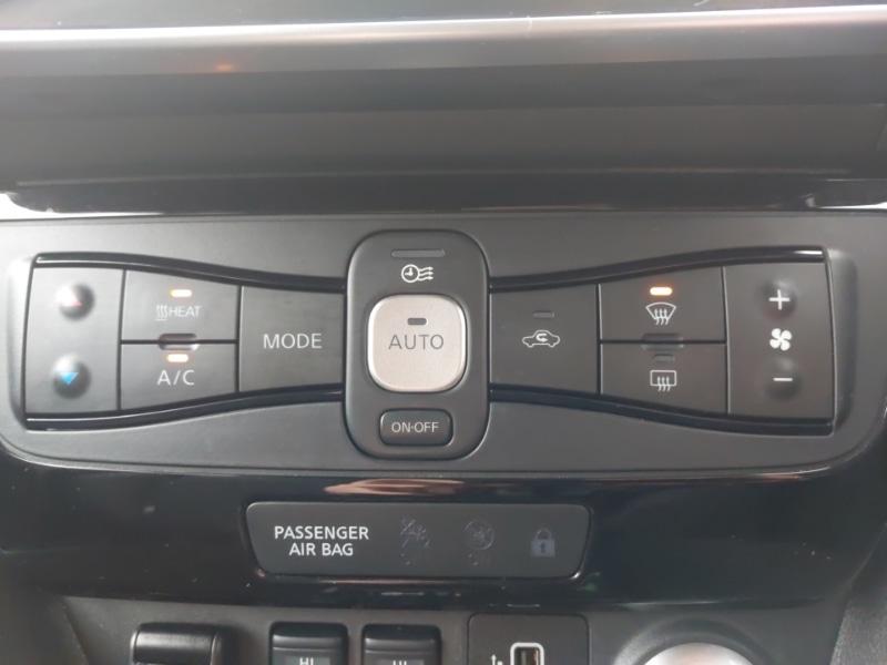 Used Nissan Leaf 2020 for sale - 78133078: Photo 19