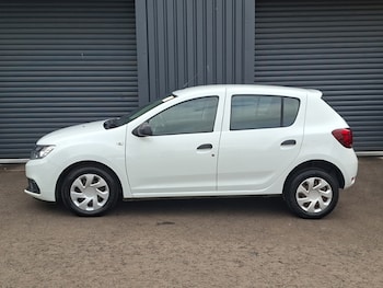 Used Dacia Sandero 2020 for sale - 78933216: Photo