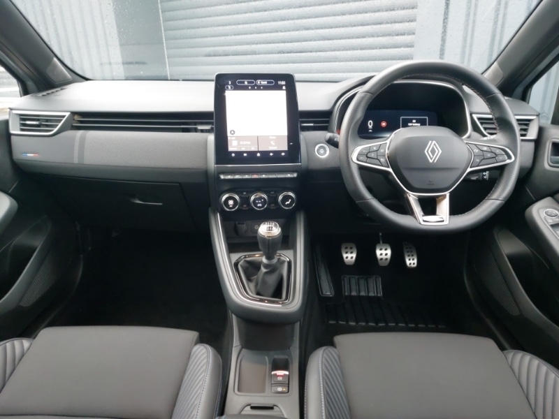 Used Renault Clio 2025 for sale - 77228794: Photo 2