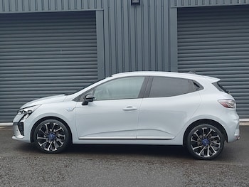 Used Renault Clio 2025 for sale - 77228794: Photo