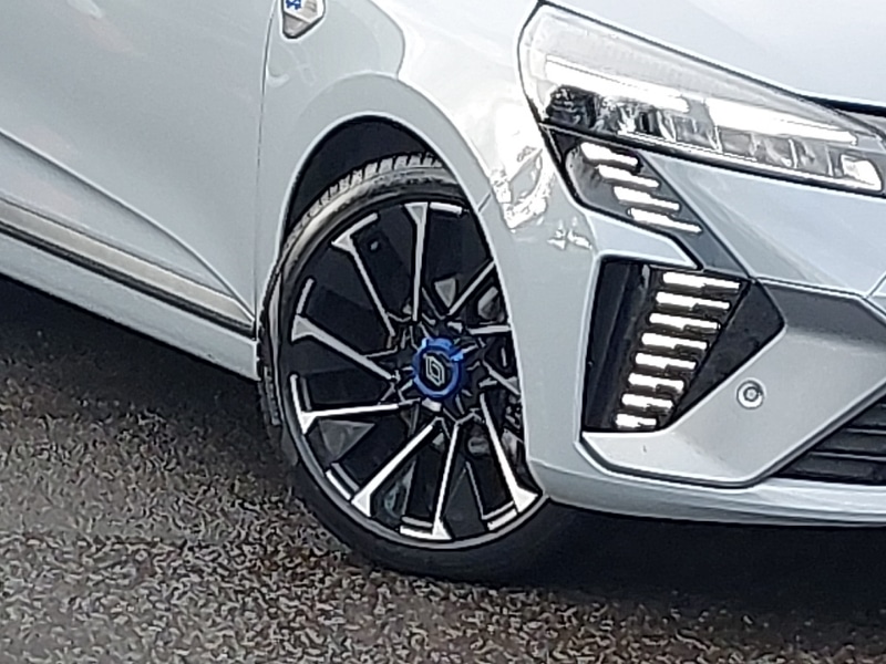 Used Renault Clio 2025 for sale - 77228794: Photo 9