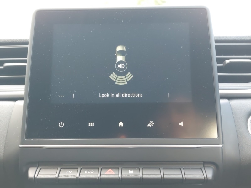 Used Renault Captur 2023 for sale - 77644955: Photo 19