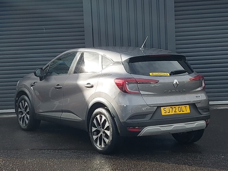 Used Renault Captur 2023 for sale - 77644955: Photo 3