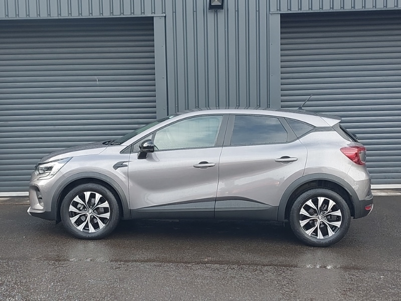 Used Renault Captur 2023 for sale - 77644955: Photo 4