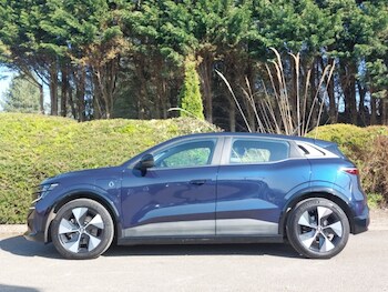 Used Renault Megane E Tech 2022 for sale - 75114282: Photo