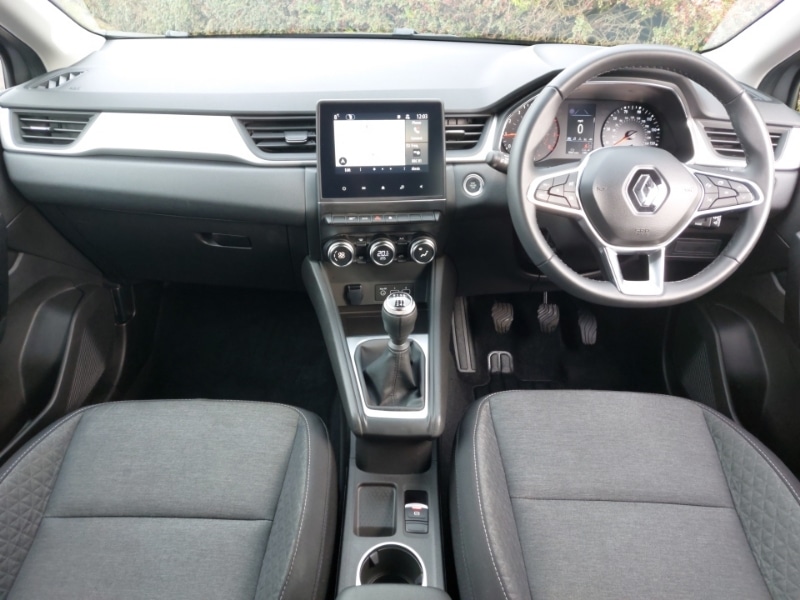 Used Renault Captur 2022 for sale - 76414455: Photo 2