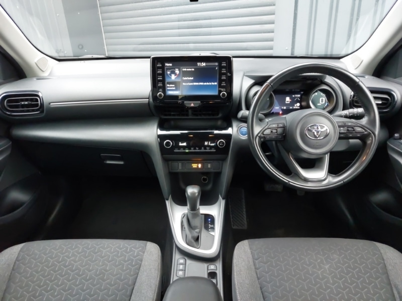 Used Toyota Yaris Cross 2022 for sale - 77178475: Photo 2