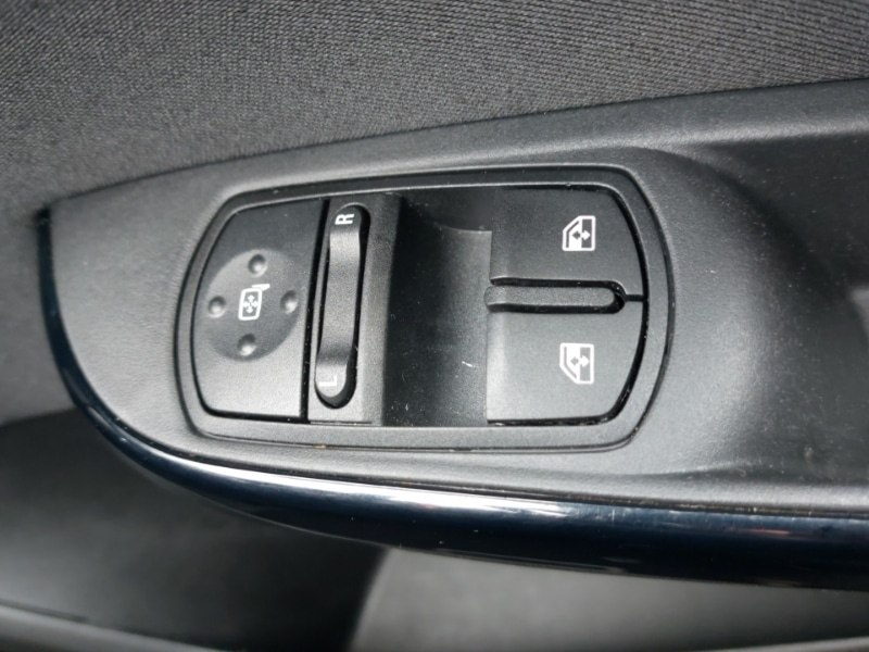 Used Vauxhall Corsa 2017 for sale - 78203148: Photo 19