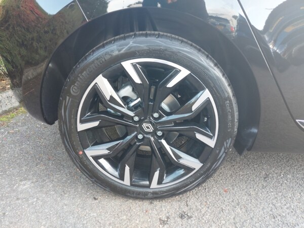Used Renault Clio 2025 for sale - 76233500: Photo 12