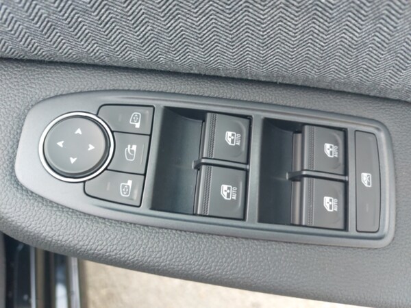 Used Renault Clio 2025 for sale - 76233500: Photo 13
