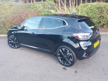 Used Renault Clio 2025 for sale - 76233500: Photo 3
