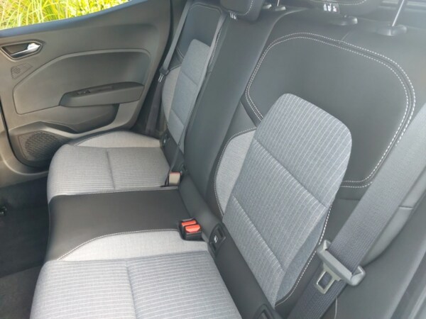 Used Renault Clio 2025 for sale - 76233500: Photo 6