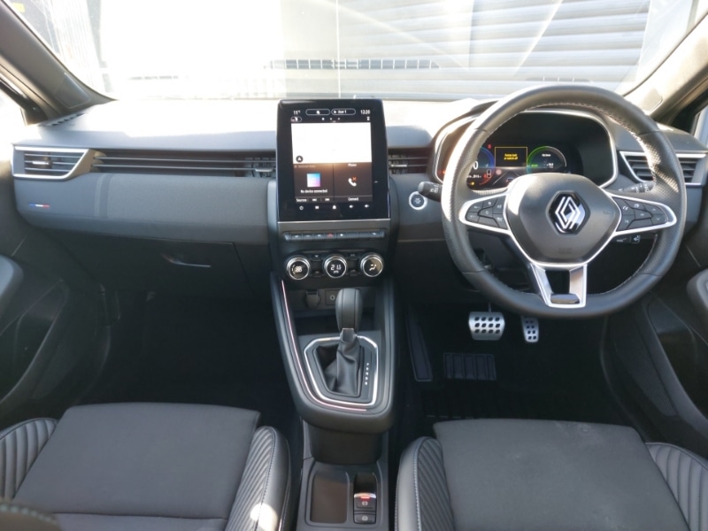 Used Renault Clio 2024 for sale - 77736383: Photo 2