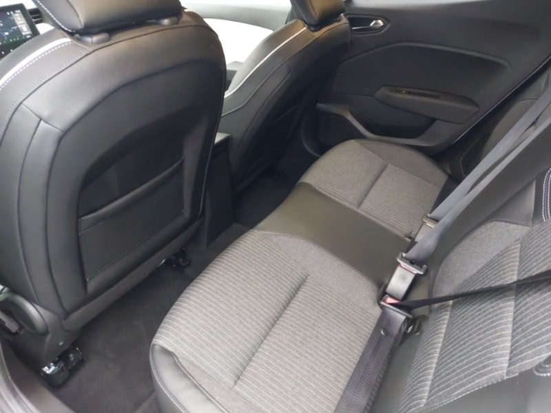 Used Renault Clio 2023 for sale - 77035137: Photo 6