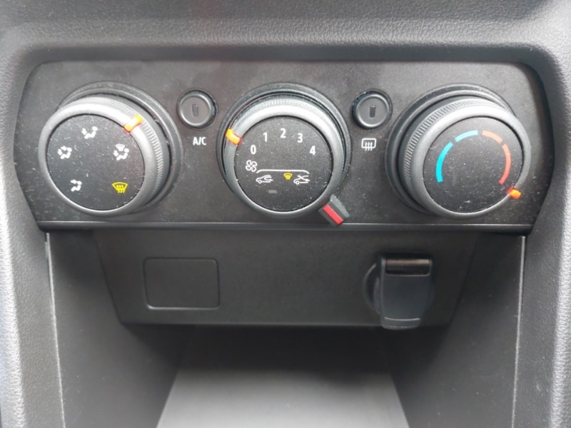 Used Dacia Sandero 2023 for sale - 78133091: Photo 16