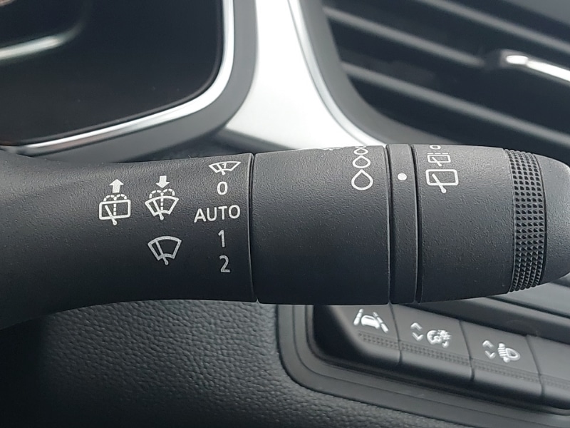 Used Renault Captur 2023 for sale - 78169564: Photo 13