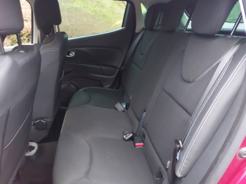 Used Renault Clio 2018 for sale - 76707940: Photo 6