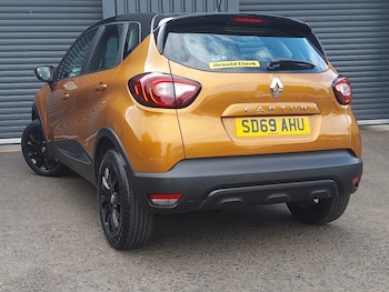Used Renault Captur 2019 for sale - 79525692: Photo