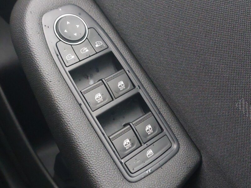 Used Renault Clio 2025 for sale - 77999510: Photo 15