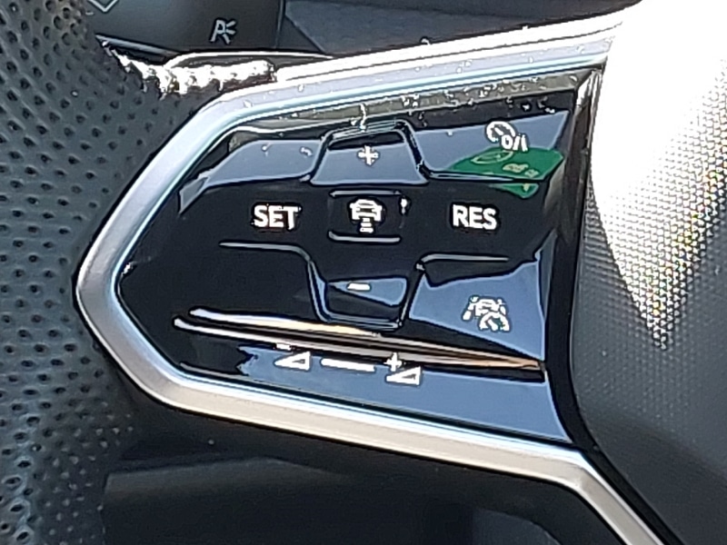 Used Volkswagen Golf 2023 for sale - 77947921: Photo 10