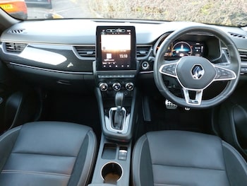 Used Renault Arkana 2023 for sale - 76644030: Photo