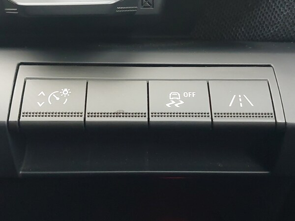 Used Renault Megane E Tech 2023 for sale - 75315829: Photo 19