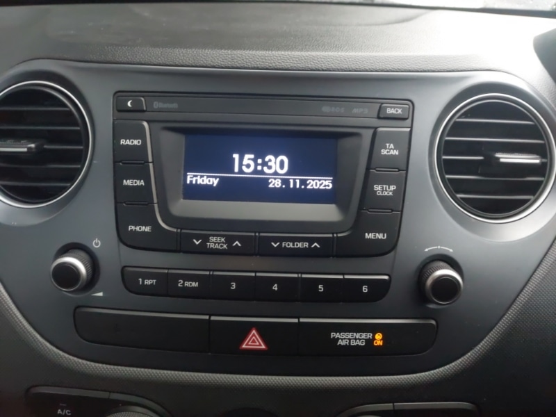 Used Hyundai i10 2017 for sale - 76741787: Photo 15