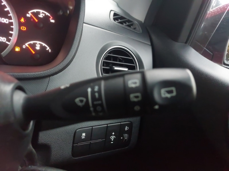 Used Hyundai i10 2017 for sale - 76741787: Photo 18