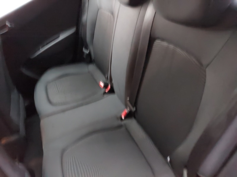 Used Hyundai i10 2017 for sale - 76741787: Photo 6