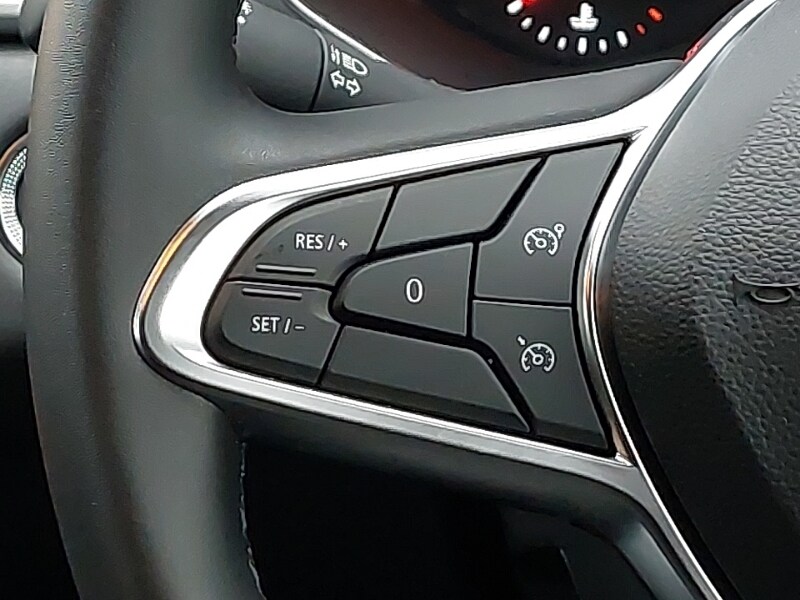 Used Renault Captur 2022 for sale - 77433095: Photo 11